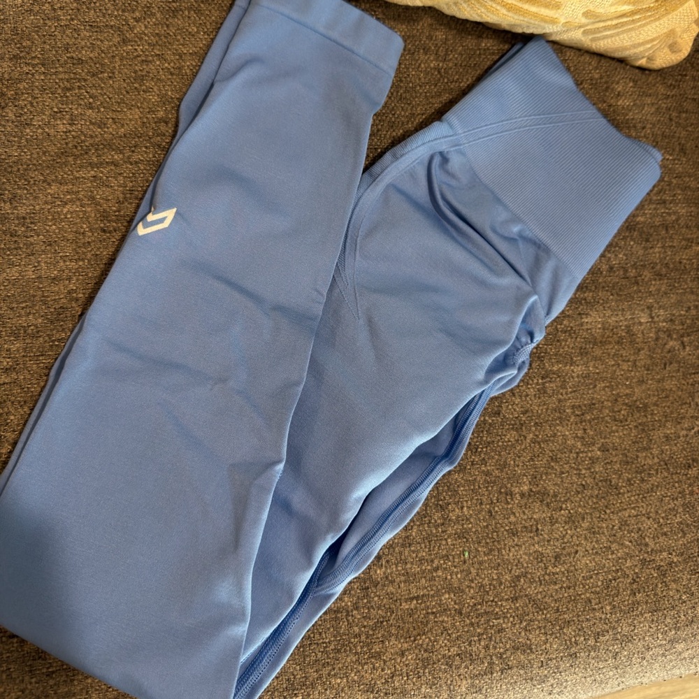 Blue High-Waisted Leggings
